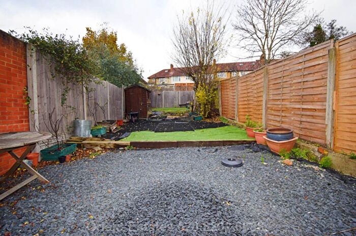 3 Bedroom Terraced House For Sale In Whitton Avenue, Greenford, UB6