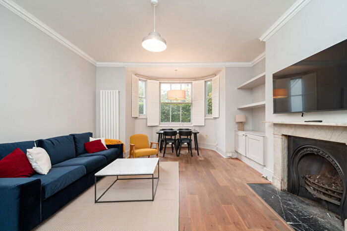 2 Bedroom Flat To Rent In Upper Park Road, London, NW3