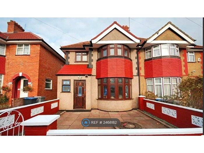 4 Bedroom Semi-Detached House To Rent In Sudbury Town, Wembley, HA0