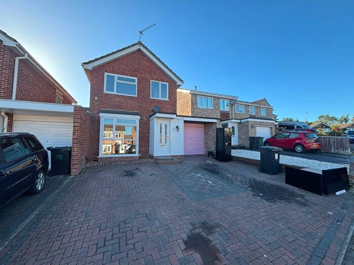 3 Bedroom Detached House To Rent In Beverley, Toothill, Swindon, SN5