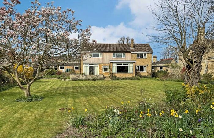 4 Bedroom Detached House To Rent In North Street, Stamford, PE9