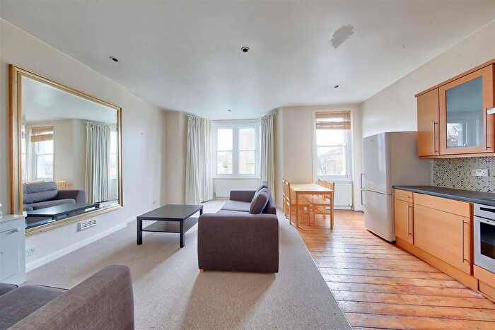 1 Bedroom Flat To Rent In Thurleigh Road, SW12