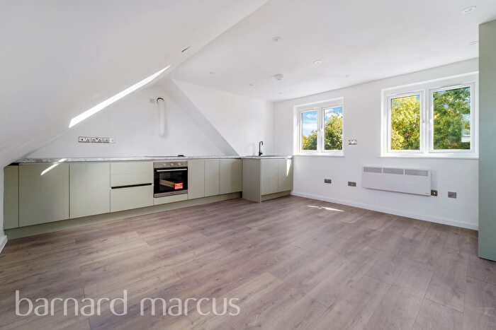 1 Bedroom Flat To Rent In Hounslow Road, Hanworth, Feltham, TW13