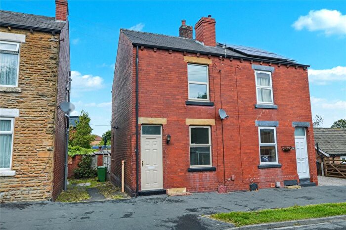 2 Bedroom Semi-detached House For Sale In Unity Street, Carlton, Wakefield, West Yorkshire, WF3