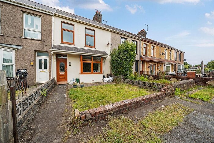 3 Bedroom Terraced House For Sale In Baldwins Crescent, Crymlyn Burrows, Swansea, SA1