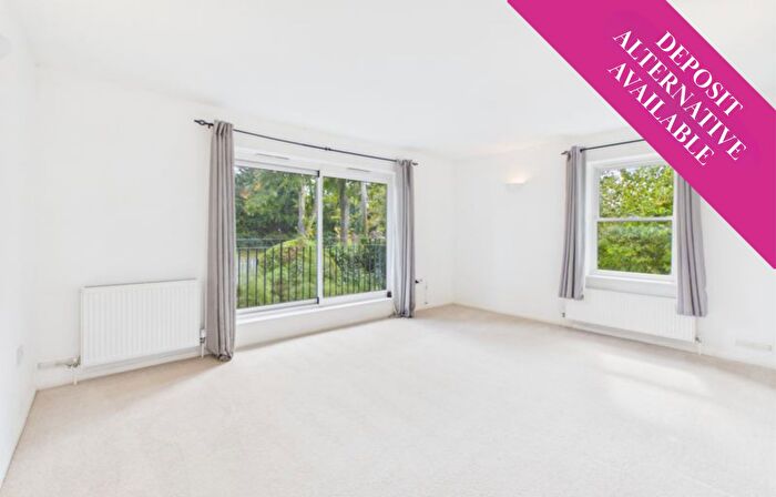 2 Bedroom Apartment To Rent In Christchurch Road, Christchurch Court, GL50