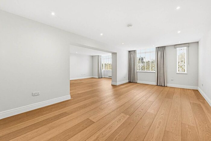 2 Bedroom Flat To Rent In Sloane Street, London, SW1X