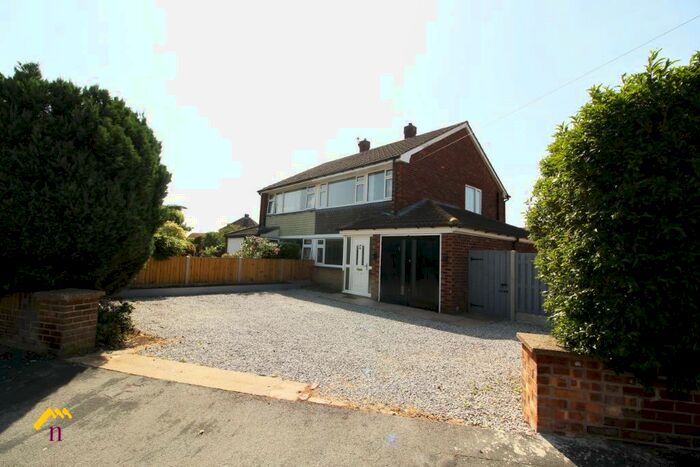 3 Bedroom Semi-Detached House To Rent In Bullivant Road, Hatfield, Doncaster, DN7