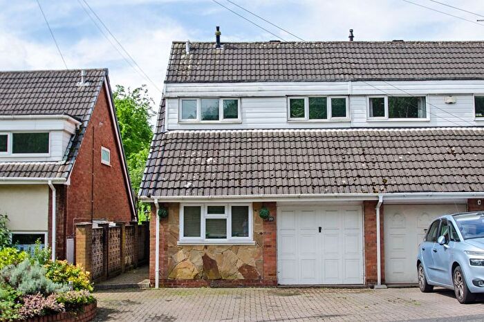 3 Bedroom Semi-Detached House For Sale In Cannock Wood Street, Hazelslade, Cannock, WS12