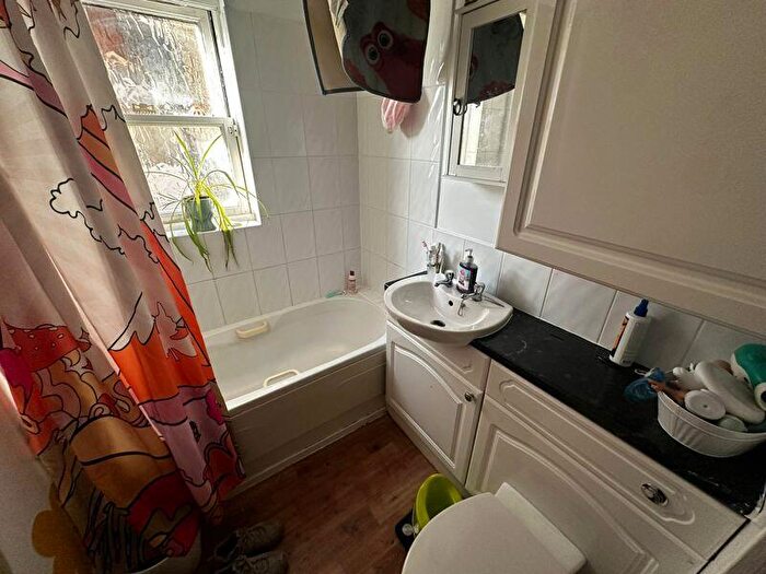 2 Bedroom Apartment To Rent In Bury Road, Gosport, PO12