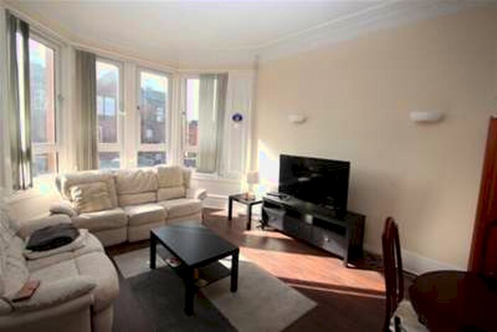 2 Bedroom Flat To Rent In Alexandra Parade, Dennistoun, G31