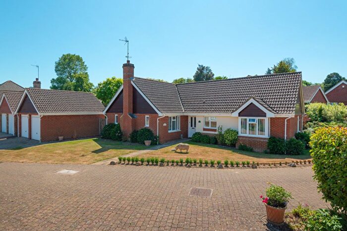 3 Bedroom Detached Bungalow For Sale In Kings Chase, Willesborough, Ashford, TN24