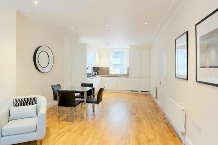 1 Bedroom Flat To Rent In Hamlet Gardens, London, W6