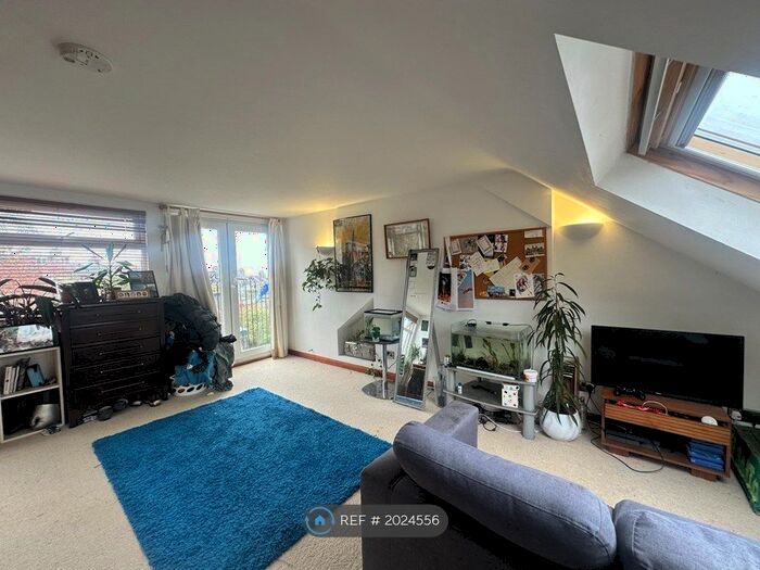 4 Bedroom Terraced House To Rent In Kimberley Road, Brighton, BN2