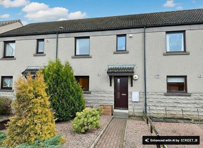 3 Bedroom Terraced House For Sale In Fraser Road, Alford, AB33