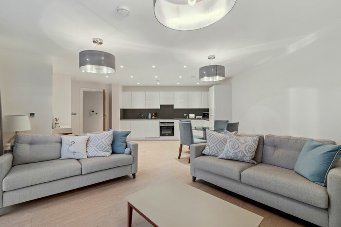 2 Bedroom Flat To Rent In Archway Road, Highgate, N6