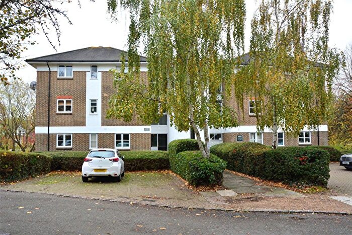 1 Bedroom Flat To Rent In St Josephs Vale, Blackheath, London, SE3