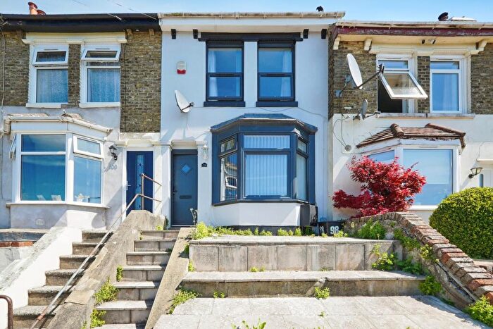 2 Bedroom Terraced House For Sale In Heathfield Avenue, Dover, Kent, CT16
