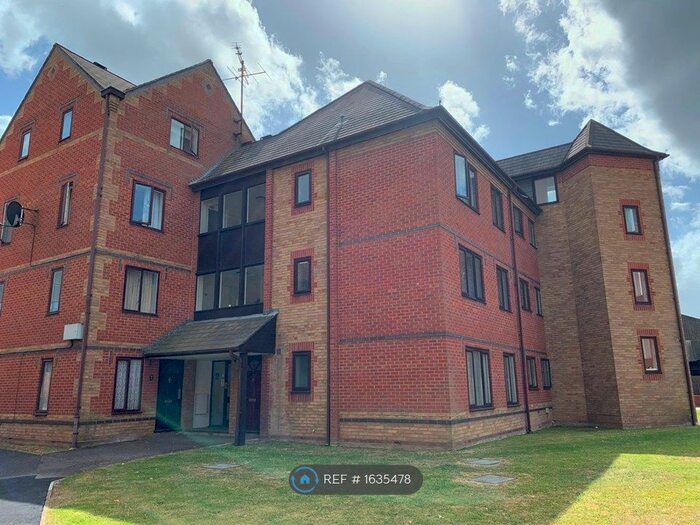 2 Bedroom Flat To Rent In Regent Court, Reading, RG1