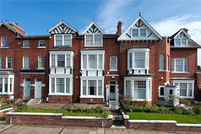 6 Bedroom Terraced House For Sale In Albemarle Road, York, North Yorkshire, YO23