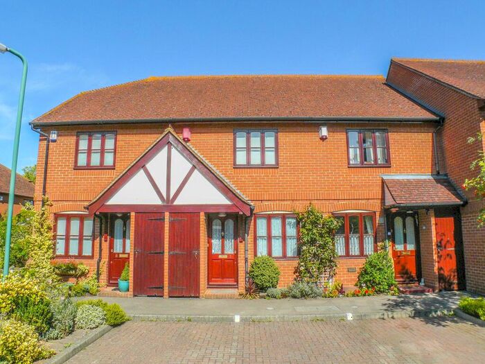 2 Bedroom Terraced House To Rent In Foley Mews, Claygate, KT10