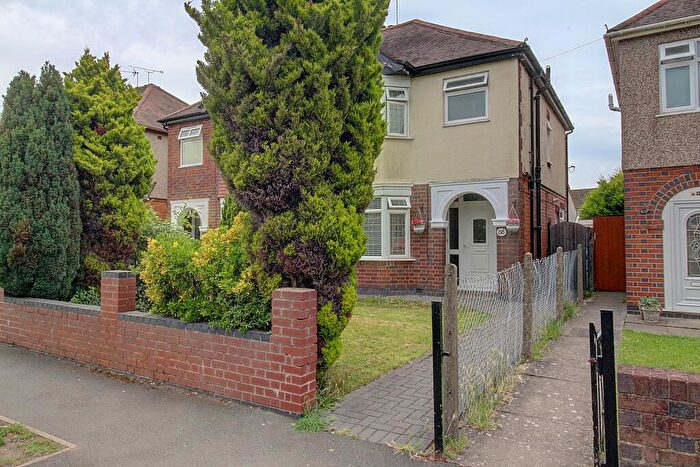 3 Bedroom Semi Detached House For Sale In Newdigate Road, Bedworth, CV12