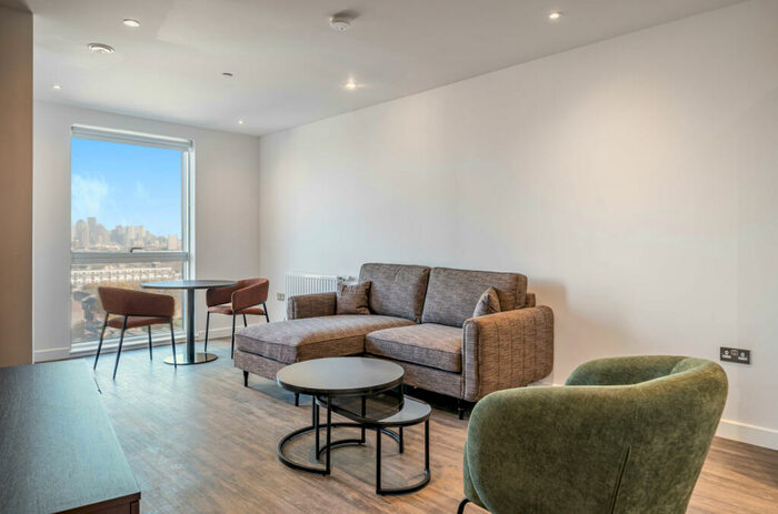 1 Bedroom Apartment To Rent In Thurlow Street, London, SE17