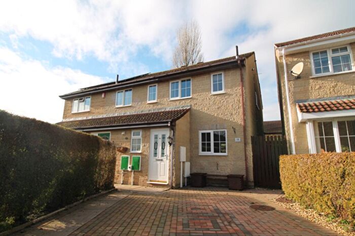 2 Bedroom Semi-Detached House To Rent In Midsomer Norton, Radstock, BA3
