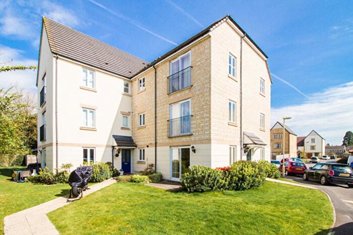 2 Bedroom Apartment To Rent In Thornley Close, Abingdon, OX14