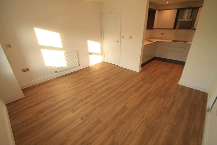 1 Bedroom Flat To Rent In South Road, Luton, LU1
