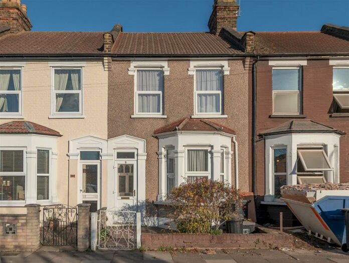 2 Bedroom Terraced House To Rent In Perkins Road, Ilford, IG2