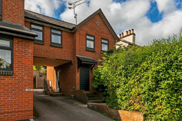 1 Bedroom Link Detached House To Rent In St Pauls Hill, Winchester, SO22