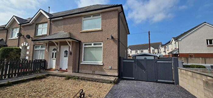 2 Bedroom Semi-Detached House To Rent In Maesdu Place, Llandudno, LL30