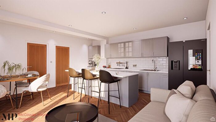 8 Bedroom End Of Terrace House To Rent In Bath Street, Staple Hill, BS16