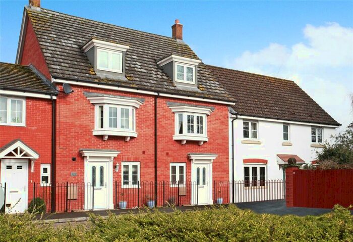 3 Bedroom Terraced House To Rent In White Horse Way, Devizes, Wiltshire, SN10