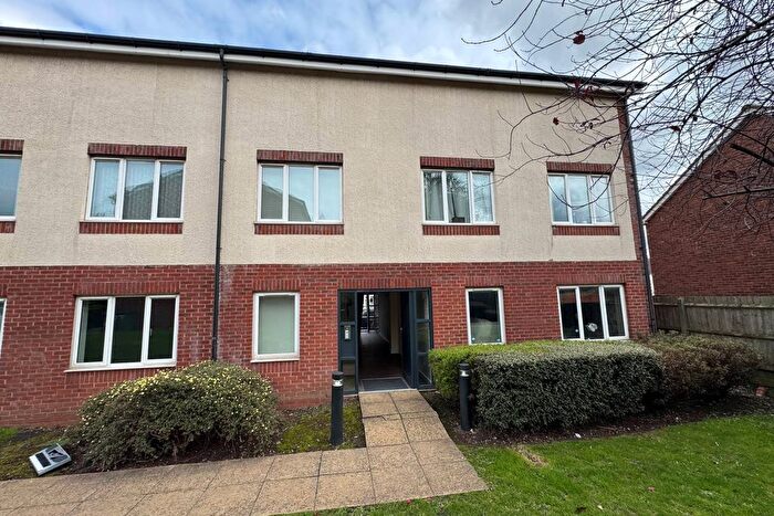 2 Bedroom Flat For Sale In Cook Street, Darlaston, Wednesbury, WS10