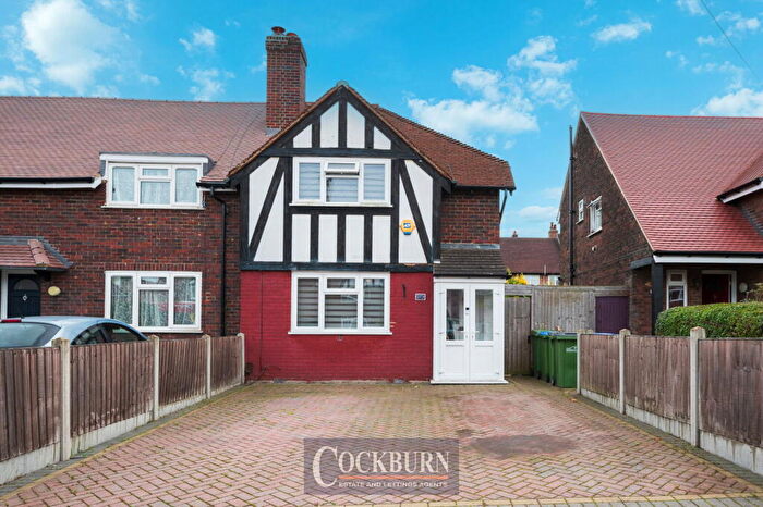 3 Bedroom End Of Terrace House For Sale In Kingsground, Eltham, SE9