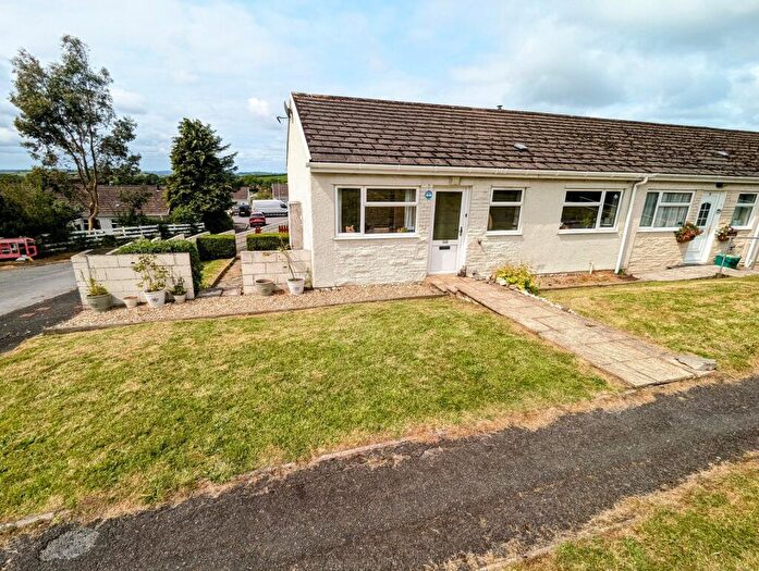 2 Bedroom Terraced Bungalow For Sale In Bro Sarnau, Rhydargaeau, Carmarthen, Carmarthenshire., SA32