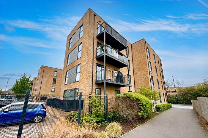 2 Bedroom Flat For Sale In Albert Road North, Southampton, SO14