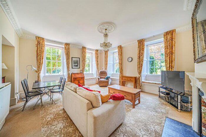 1 Bedroom Flat For Sale In Monkton Park, Chippenham, SN15