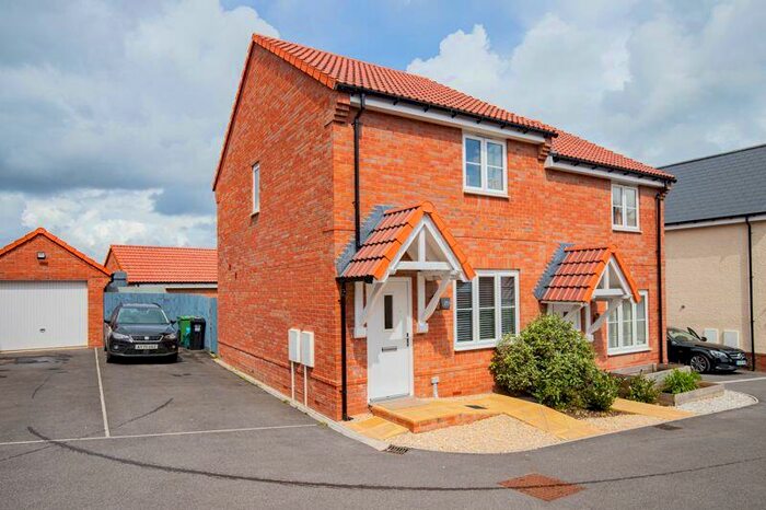 2 Bedroom Semi-Detached House For Sale In Alcina Way, Bristol, BS31