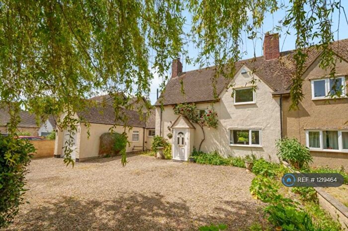 3 Bedroom Semi-Detached House To Rent In North Street, Aston, Bampton, OX18