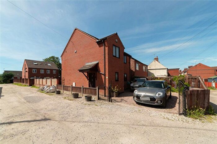 3 Bedroom Detached House For Sale In Alfred Street, South Normanton, Alfreton, Derbyshire, DE55