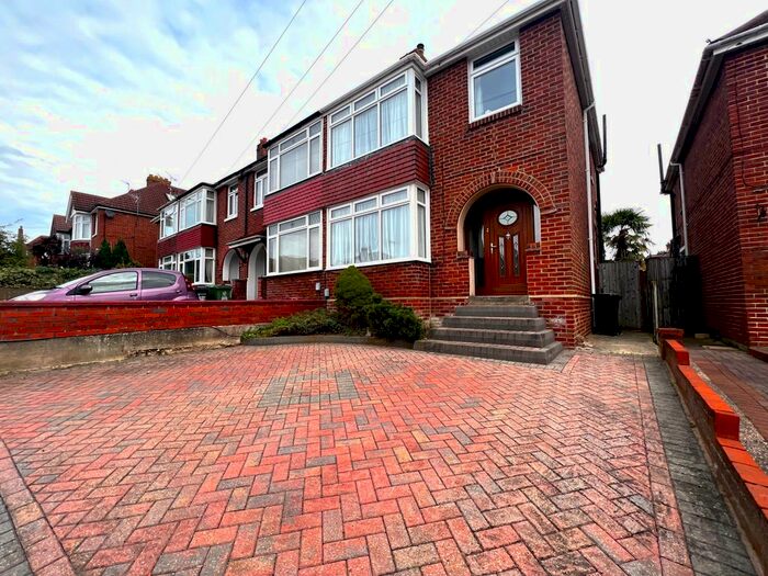 3 Bedroom Semi-Detached House To Rent In Lower Farlington Road, Farlington, Portsmouth, Hampshire, PO6