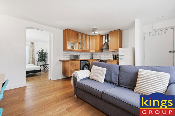 1 Bedroom Flat To Rent In High Street, London, E17
