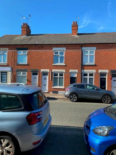 2 Bedroom Terraced House To Rent In St Saviours Road, Leicester, LE5