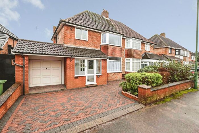 3 Bedroom Semi Detached House For Sale In Southfield Avenue, Castle Bromwich, Birmingham, B36
