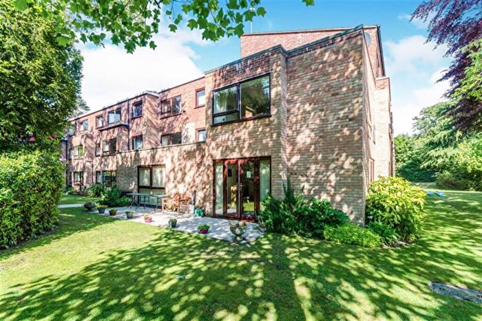 1 Bedroom Retirement Property To Rent In Homeleigh House, Wellington Road, Bournemouth, BH8