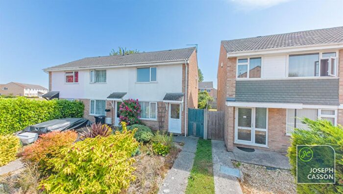 2 Bedroom End Terrace House For Sale In Mayflower Close, Bridgwater, TA6