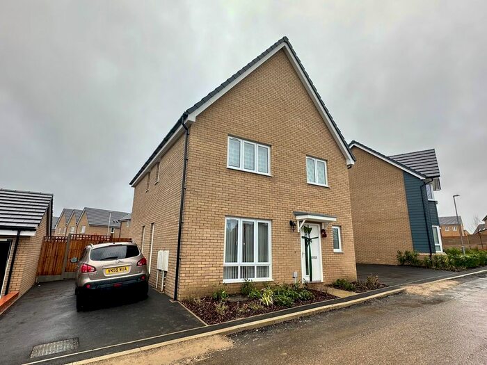 4 Bedroom Detached House To Rent In Forrester Gardens, Tattenhoe Park, Milton Keynes, MK4